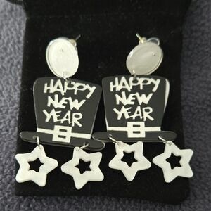 New Year Celebration Earrings with Dangling Star Charms